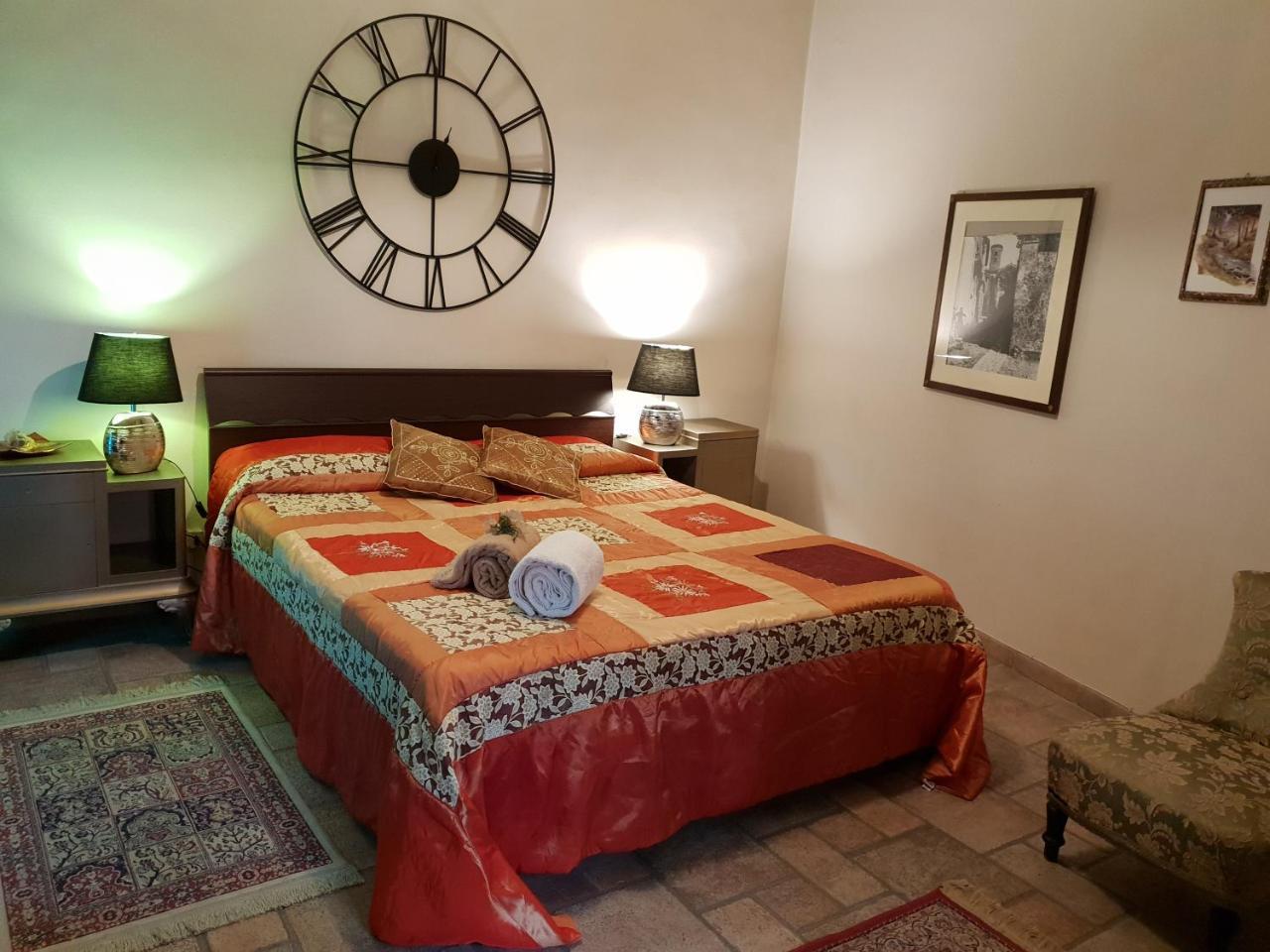 Guesthouse Angel & Manuel Viterbo Bagian luar foto